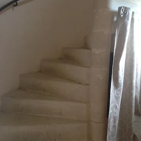 Chateau D'avanton 4*