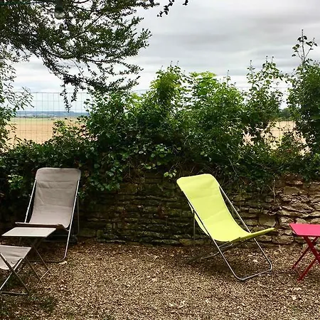 Chateau D'avanton Bed & Breakfast