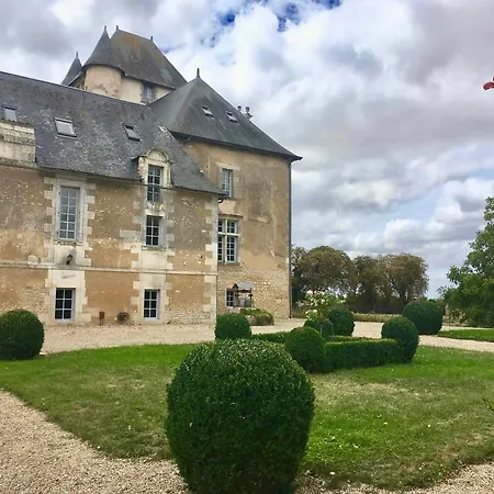 Chateau D'avanton Bed & Breakfast 4*