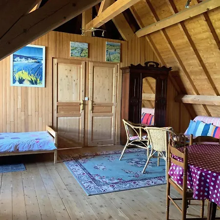 Chateau D'avanton Bed & Breakfast *