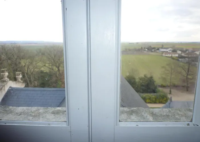 Chateau D'avanton B&B