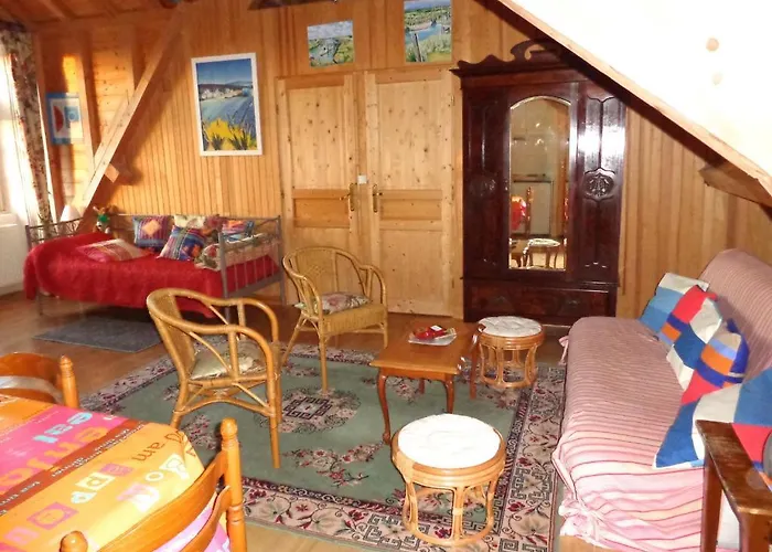 Chateau D'avanton B&B 아방통